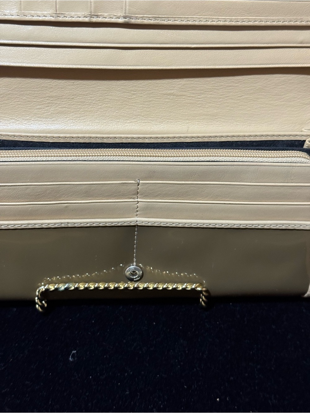 Vivienne Westwood Taupe Patent Leather Wallet/Clutch with Cream Trim - Picture 6 of 8